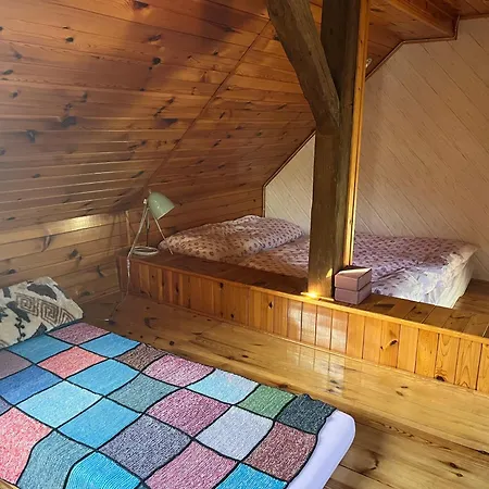 Dum U Trech Kocek-podkrovi Homestay Stasov